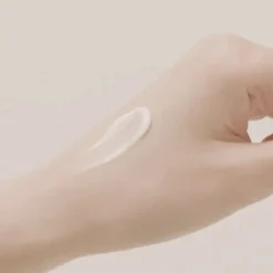 Black Rice Hyaluronic Cream