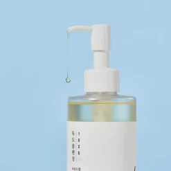 1025 Dokdo Cleansing Oil