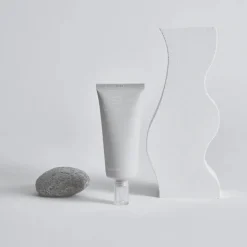 Dual Barrier Skin Wearable Cream