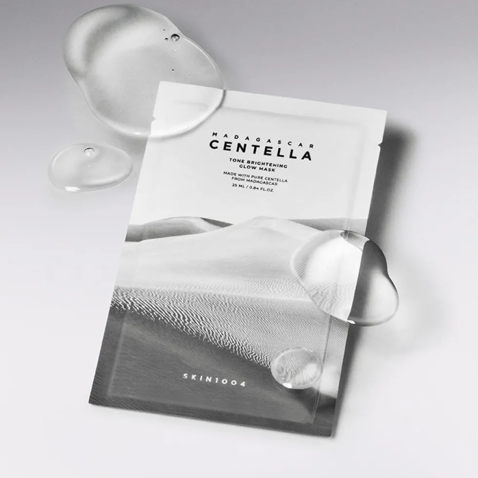 Madagascar Centella Tone Brightening Glow Mask