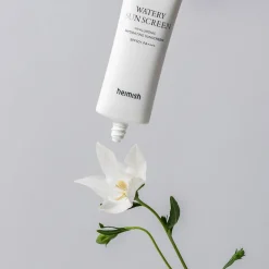 Moringa Ceramide Hyaluronic Acid Hydrating Watery Sunscreen